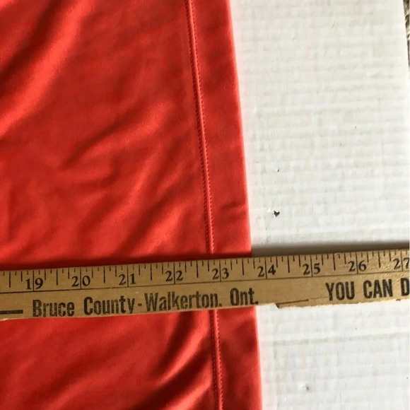 Greg Norman  Golf Sleeveless Top - Picture 9 of 10